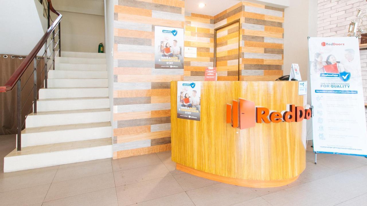 Reddoorz Plus Near Osmena Highway 2 Manila Kültér fotó