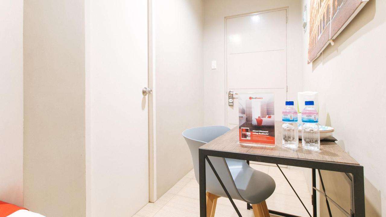 Reddoorz Plus Near Osmena Highway 2 Manila Kültér fotó