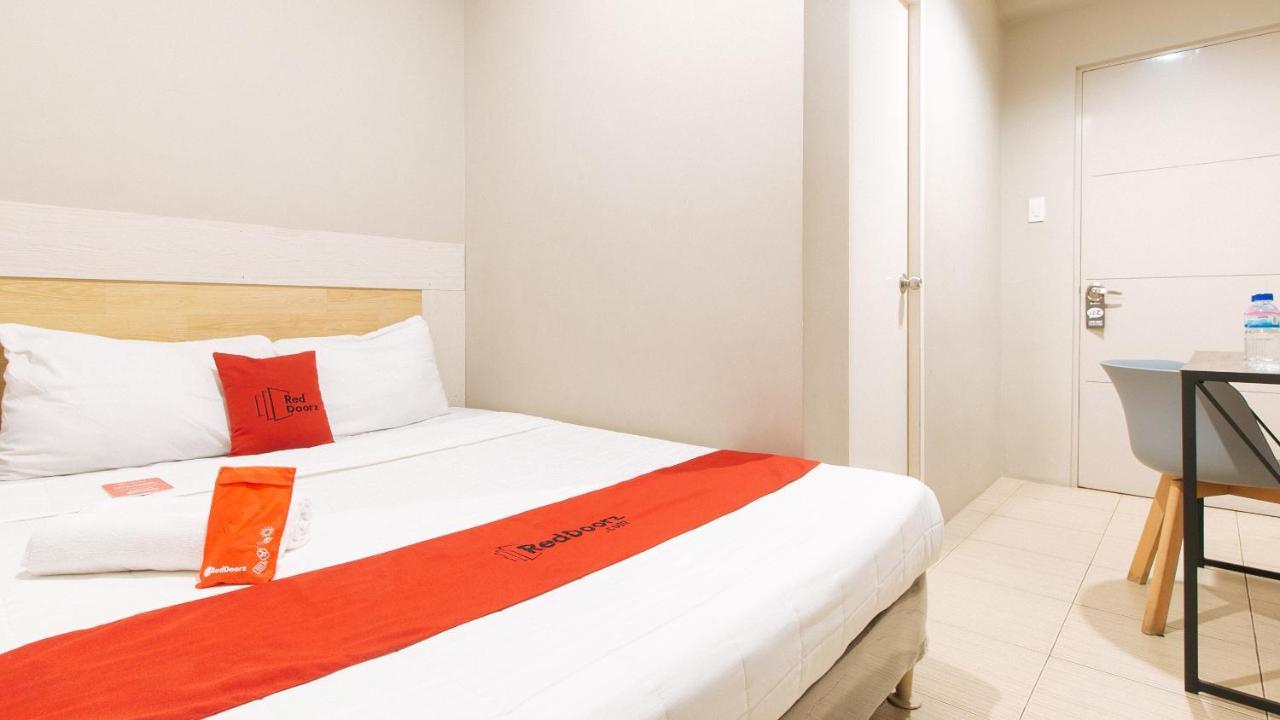 Reddoorz Plus Near Osmena Highway 2 Manila Kültér fotó