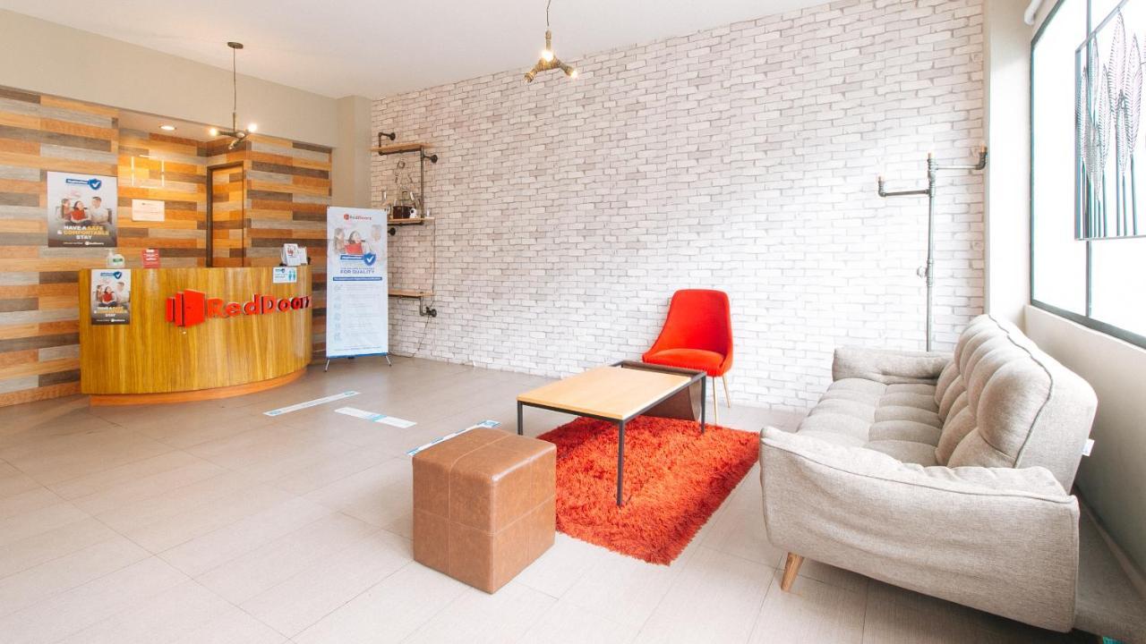Reddoorz Plus Near Osmena Highway 2 Manila Kültér fotó