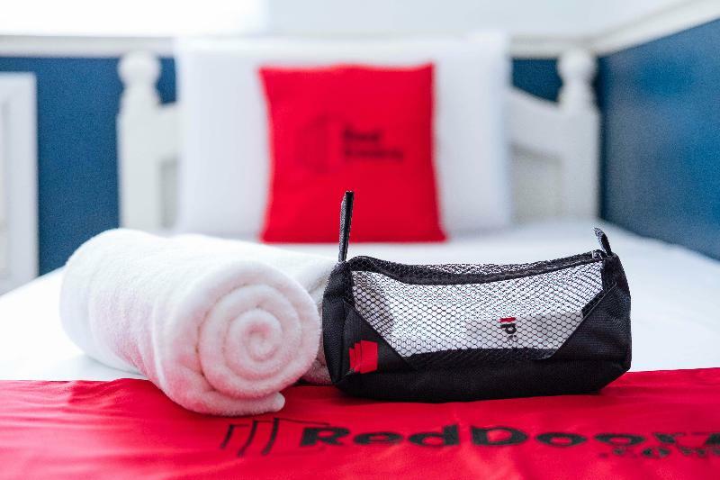 Reddoorz Plus Near Osmena Highway 2 Manila Kültér fotó